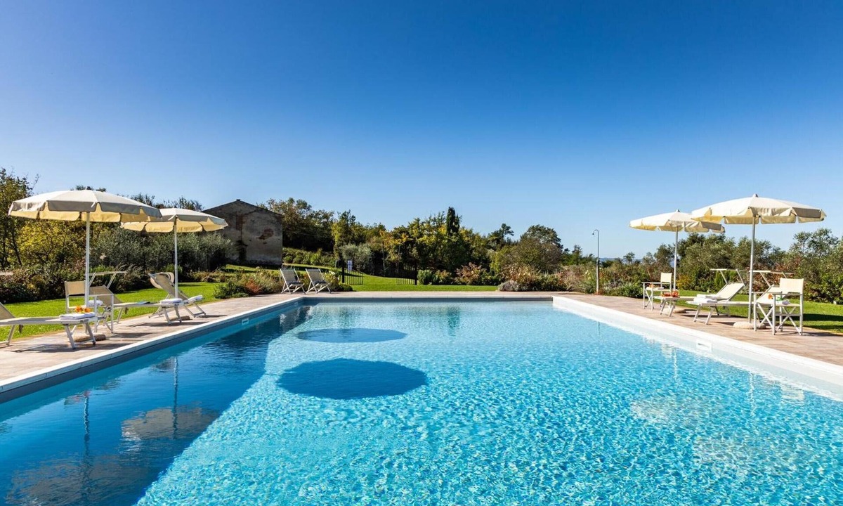 Legoli Villa | Villa Bonriposo with Private Pool, Wi-Fi, and Air Conditioning