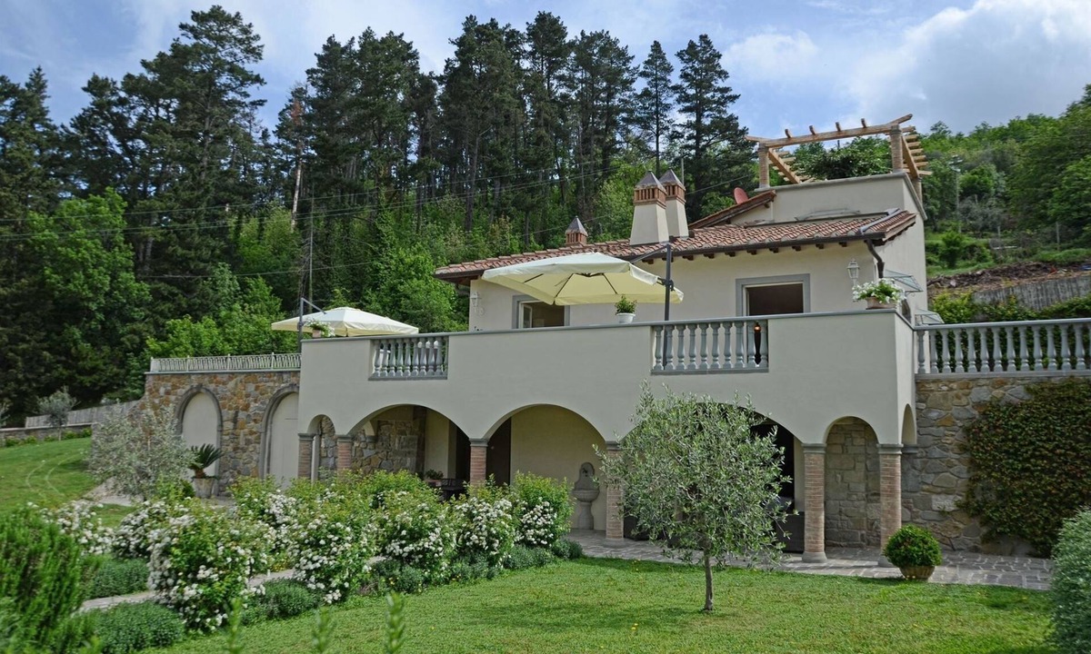 Londa Villa | Villa Caiano Dependance - With private pool in Chianti Rufina area (Florence)