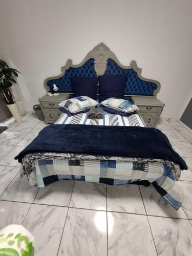 Jan Kempdorp House | Villa Caramia Guest Lodge