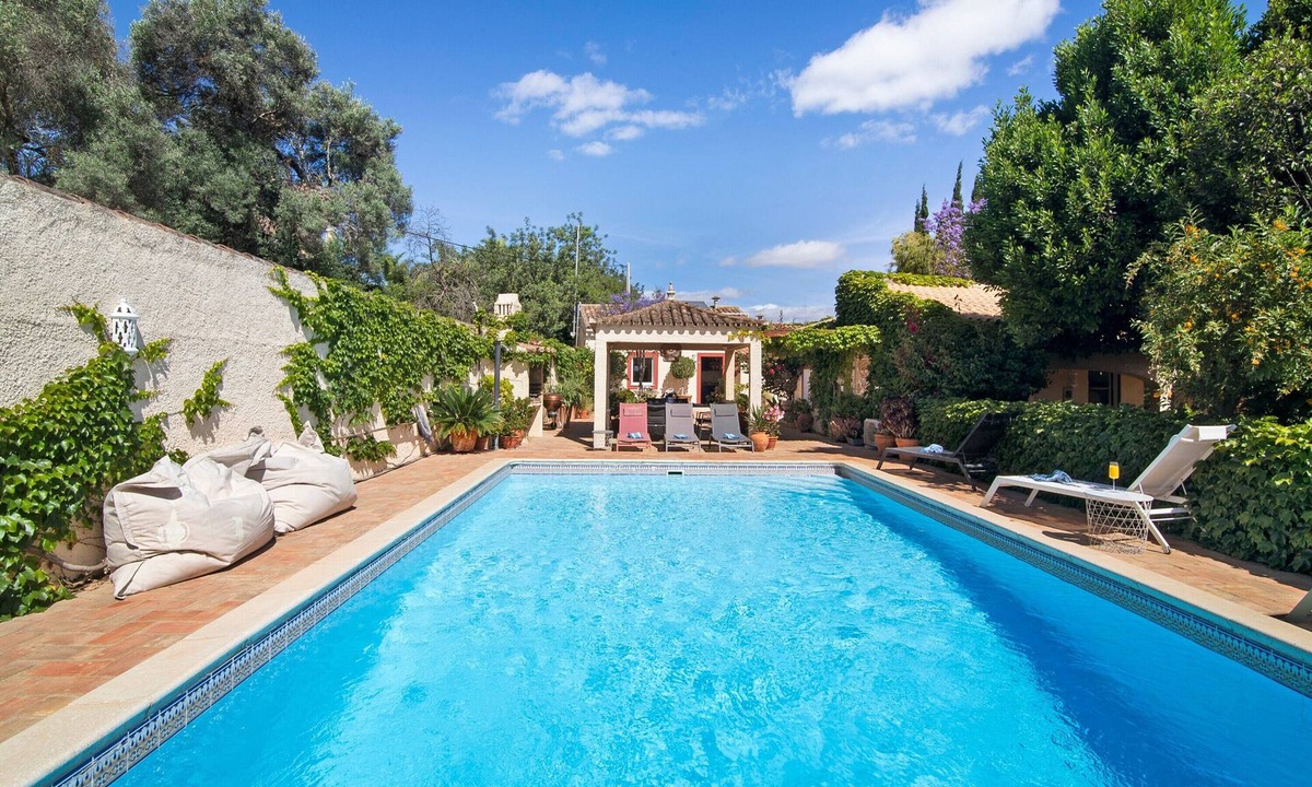 Vale Judeu Villa | Villa 'Casa Felix' with Private Pool, Private Terrace and Wi-Fi