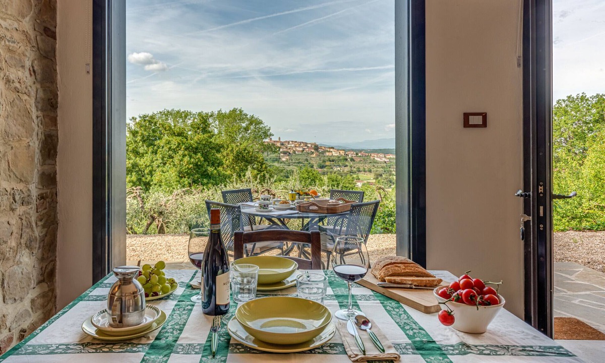 Monte San Savino Apartment | Villa Ceppeto, Best Of Tuscany at Brand New Nest