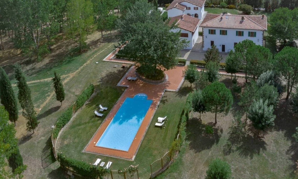 Reggello Villa | Villa Eama - Tuscan private villa with pool