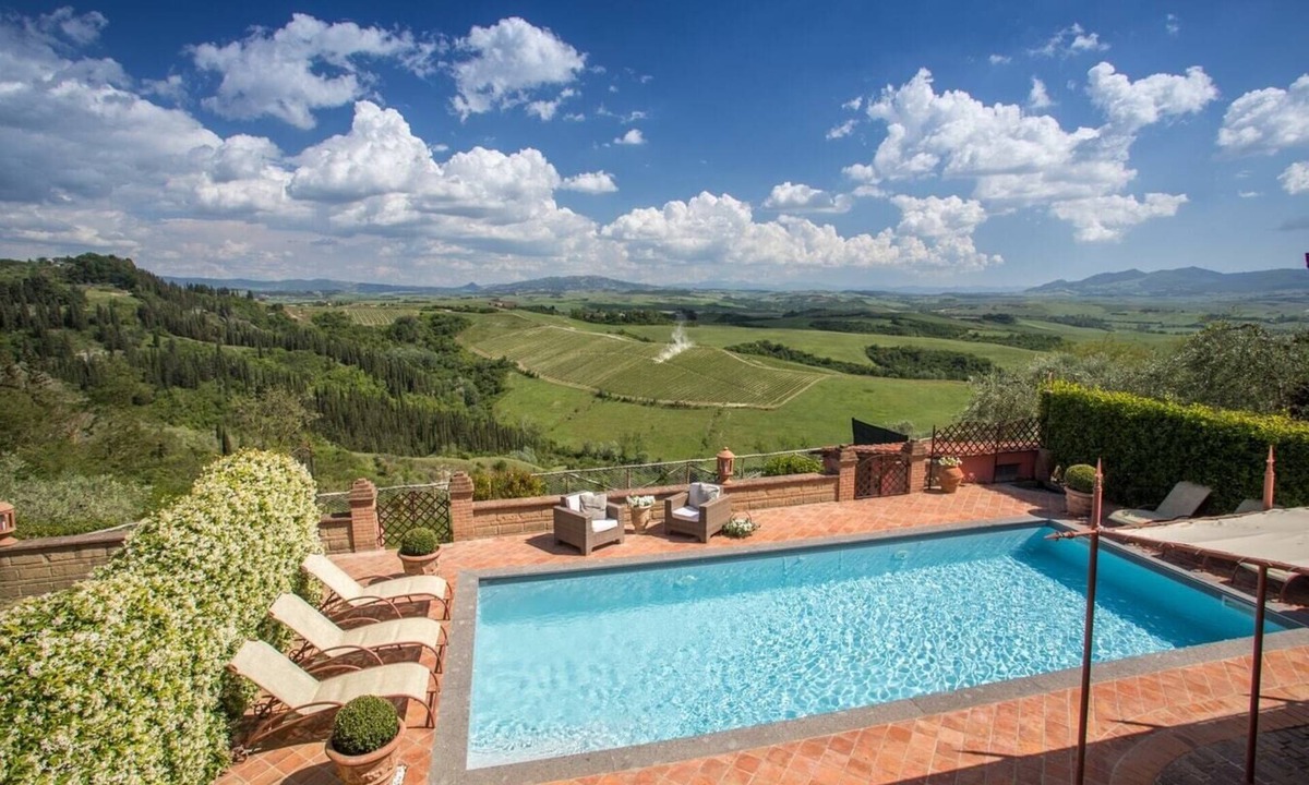 Fabbrica Villa | Villa Favola - Stunning private villa with pool