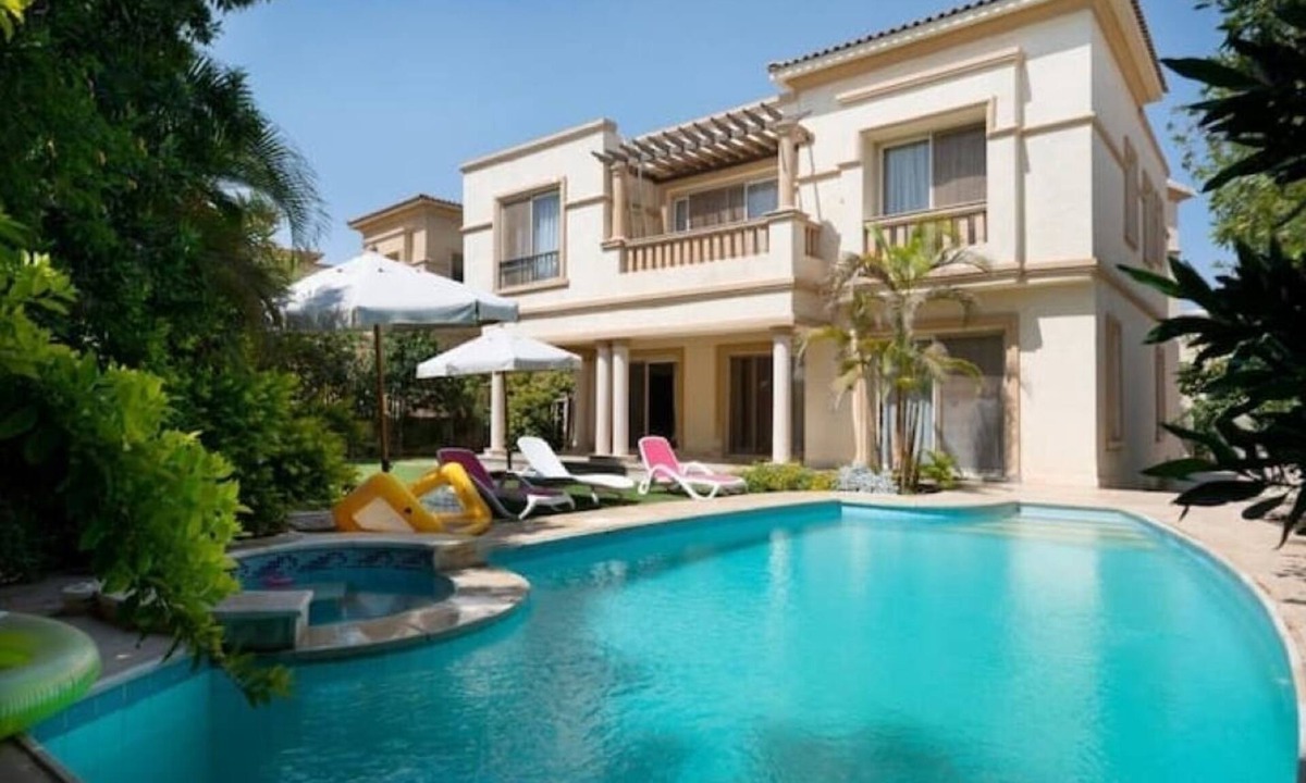 New Cairo Villa | Villa I – Elegant 5BR Luxury Mansion with Private Pool & Jacuzzi