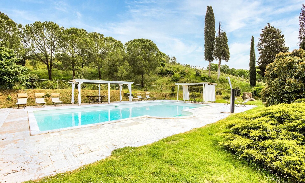 Rapolano Terme Villa | Villa "Il Fornacino" with Pool, Garden & Wi-Fi