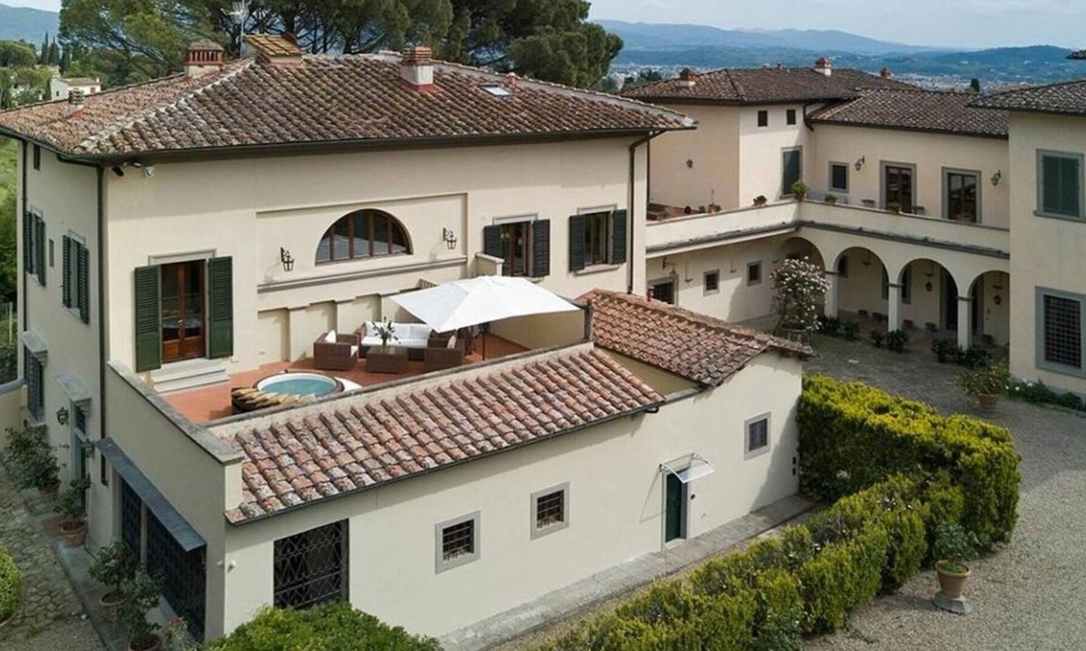 Le Cure Villa | Villa in Florence with 5 bedrooms sleeps 10