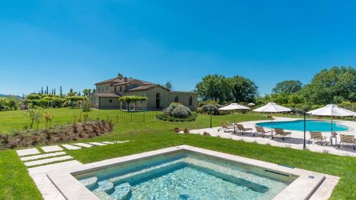 Torre A Castello Villa | Villa Le Chiarne 22, Emma Villas