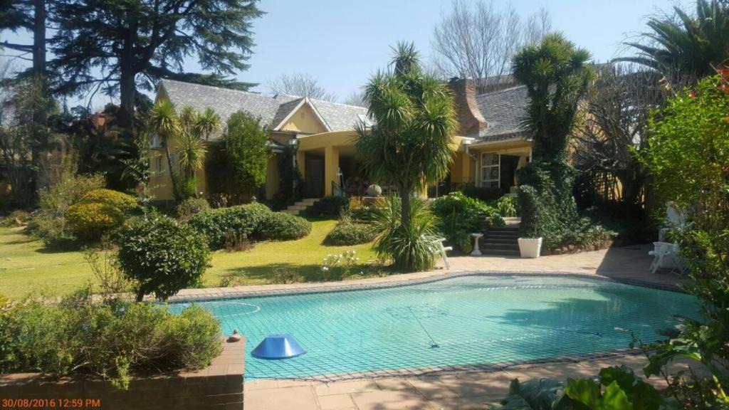 Greater Johannesburg Metropolitan Area House | Villa MikaMora