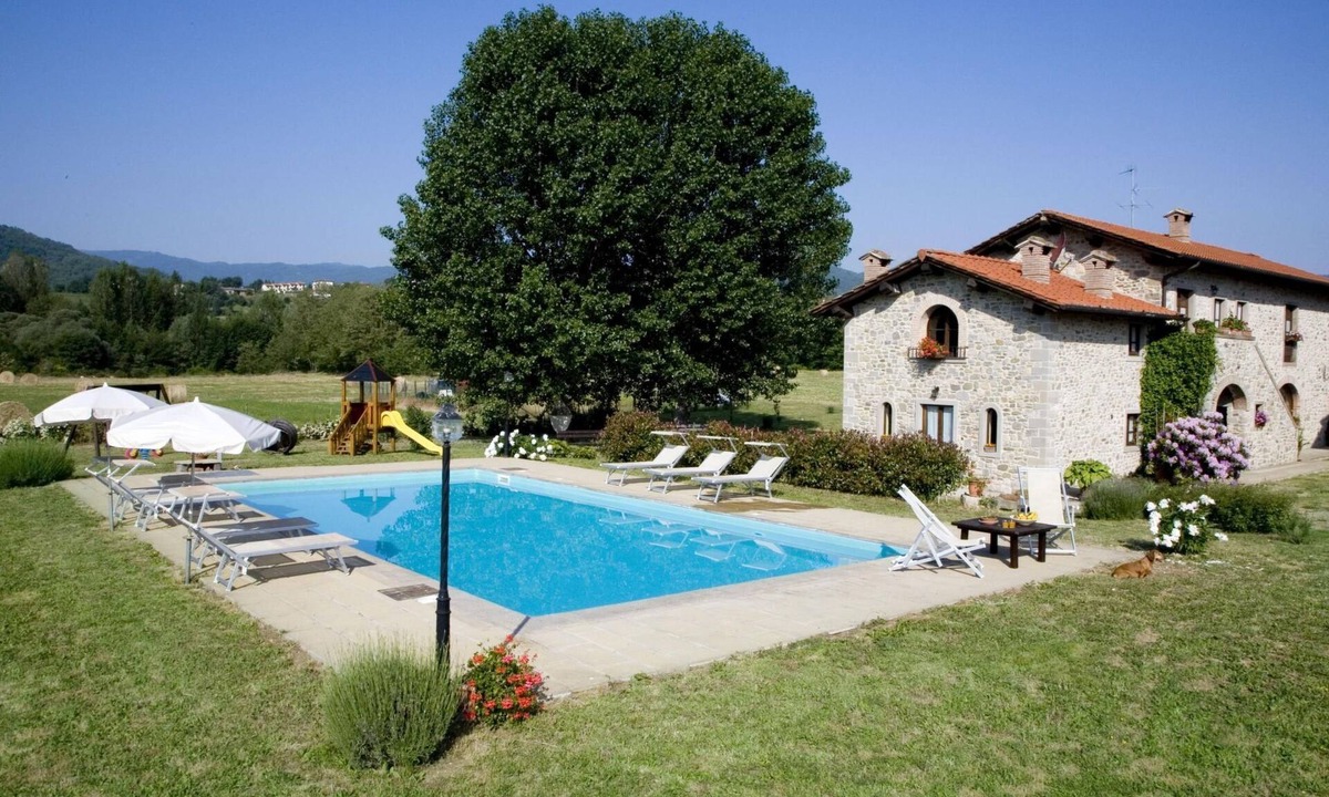 Porrena House | Villa Mildred by Interhome