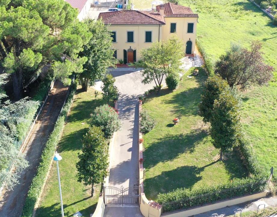 Pistoia House | Villa Monica