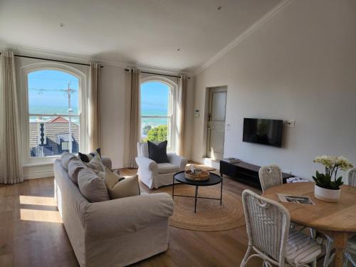 St. James House | Villa Moselle - St James
