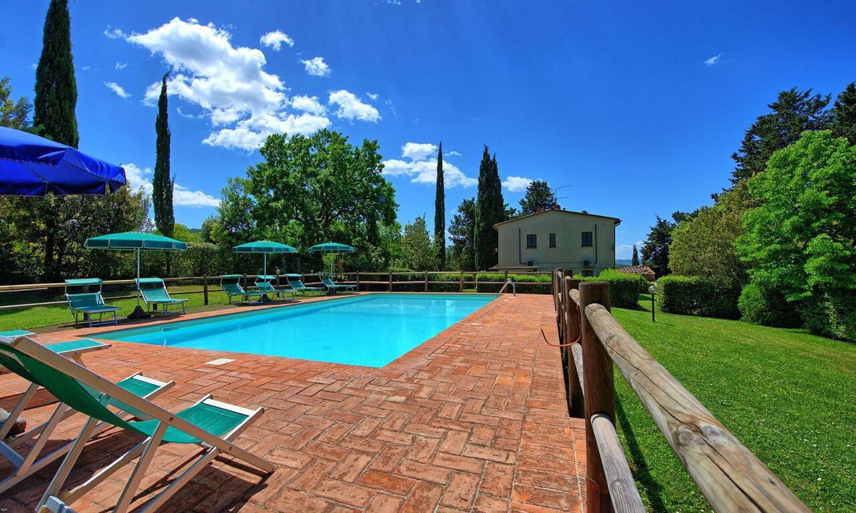 San Macario In Monte Villa | Villa Picchio - Holiday Villa Rental in Castel San Gimignano, Chianti, Tuscany