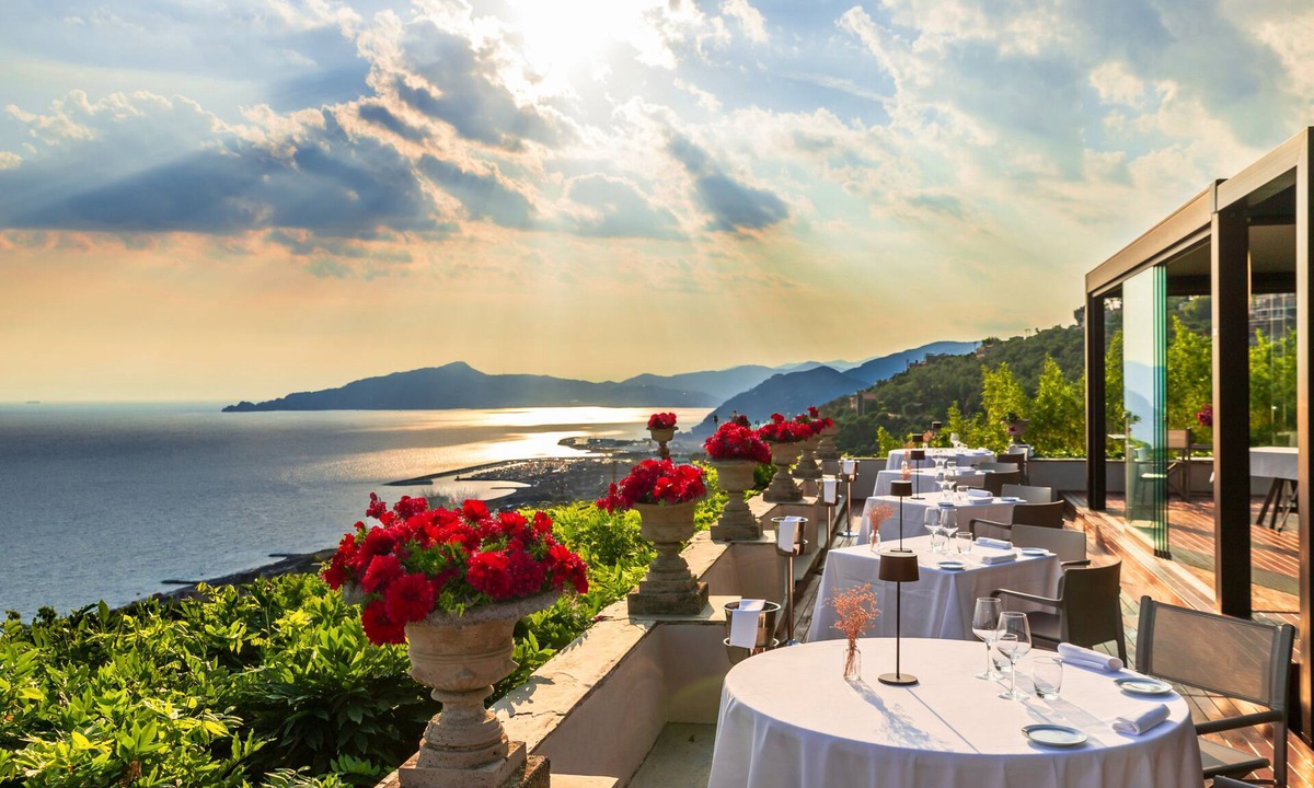 Santa Giulia Hotel | Villa Riviera Resort