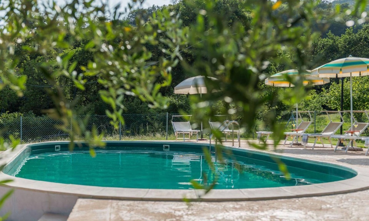 Fossombrone Villa | Villa Rosa - Private villa, 5 bedrooms, pool, A/C, wifi, pets, Marche