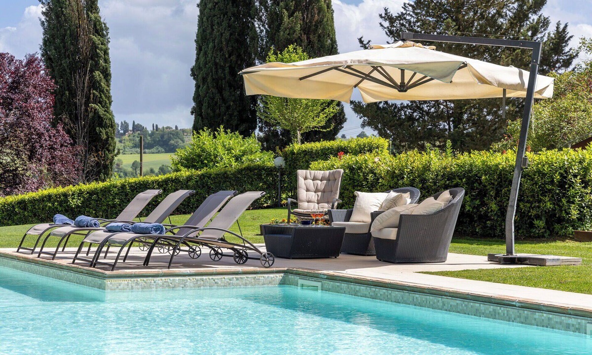 San Gimignano Villa | Villa Sabrina - Luxury Villa Rental with private swimming pool in San Gimignano, Tuscany