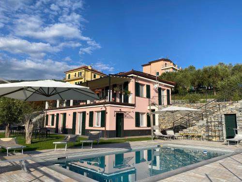 Rezza Apartment | Villa swimming pool Ca'Du'Ma' Portofino view ovest