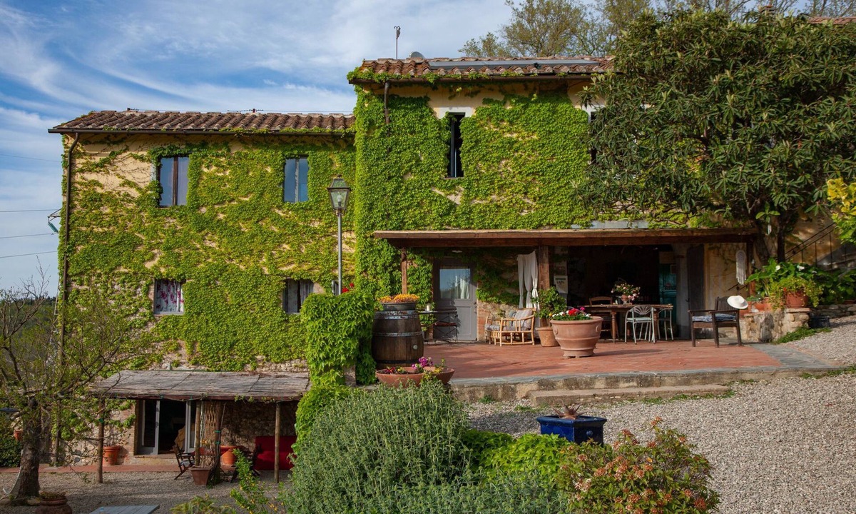 Tavarnelle Val di Pesa House | Villa with pool in the Chianti hills between Florence and Siena 14 people