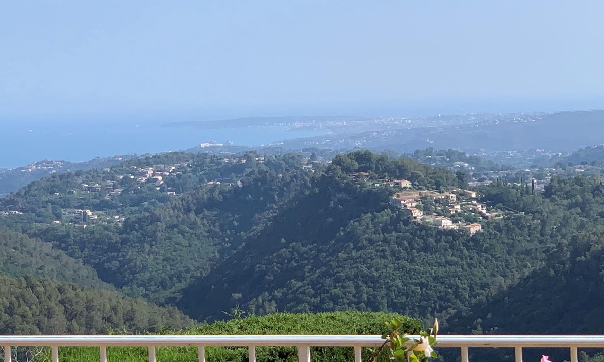 Saint-Jeannet Villa | Villa with Sea and Mountains Panoramic breathtaking views.