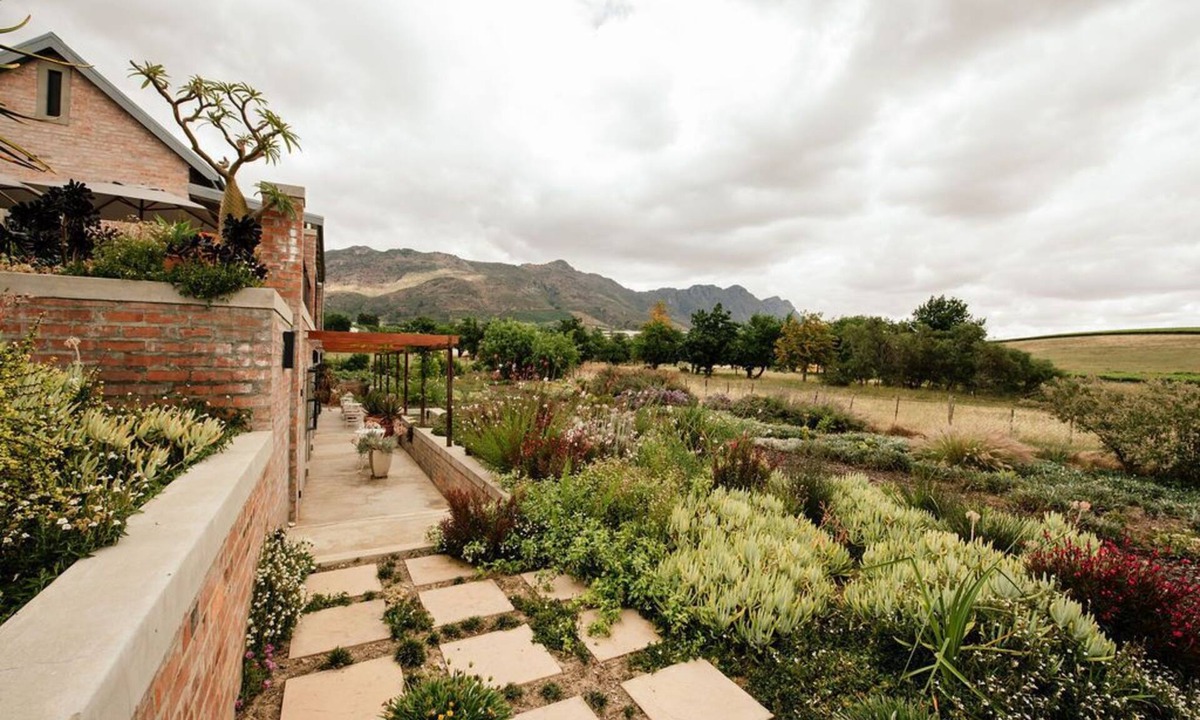 Riebeek Kasteel House | Vineyard Views Country House