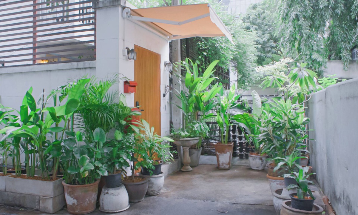 Yan Nawa House | Vintage-style Bangkok house, 1-min walk to BTS