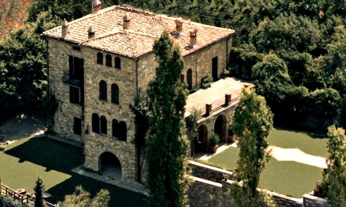 Gropparello Apartment | Vrbo Property