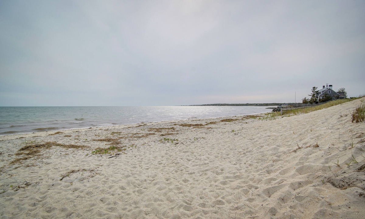 West Chatham Cottage | Walk to Beach: Chatham Gem w/Ocean-view Sunroom!
