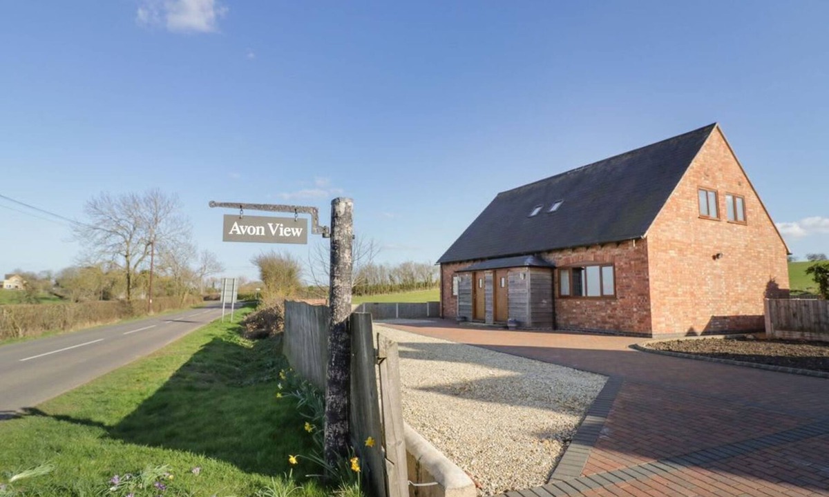 Ardens Grafton House | Walnut Cottage Welford-On-Avon