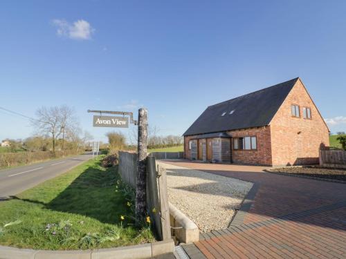 Ardens Grafton House | Walnut Cottage