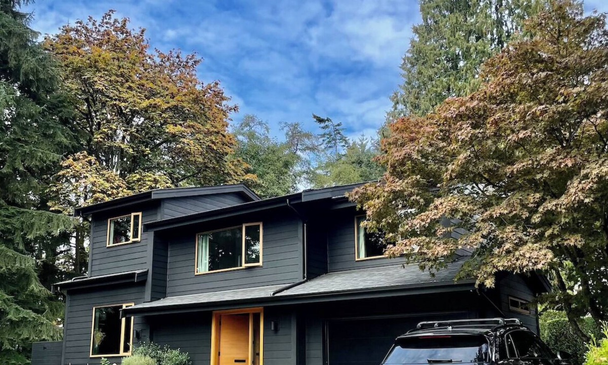 Hollyburn House | West Vancouver Ambelside Mid-Century Home