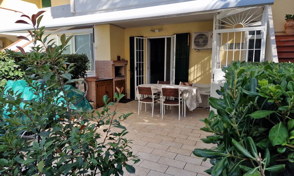 Punta Marina Apartment | Wintering?home office possible, barbecue air conditioning, 3xTV, 4 bicycles near the beach