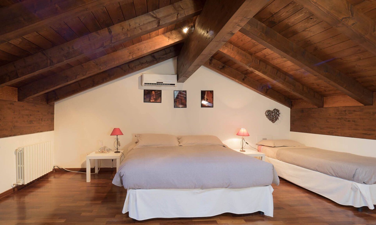 San Lazzaro di Savena Other | Wonderful Family Friendly Farmhouse On The Hills
