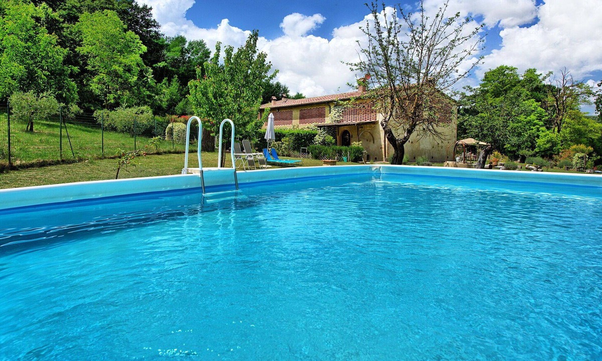San Gimignano Villa | Wonderful private villa for 5 guests with A/C, private pool, WIFI, TV and panoramic view