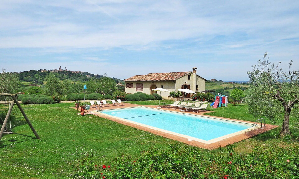 San Gimignano Villa | Wonderful private villa with A/C, private pool, WIFI, TV, terrace, pets allowed and panoramic view