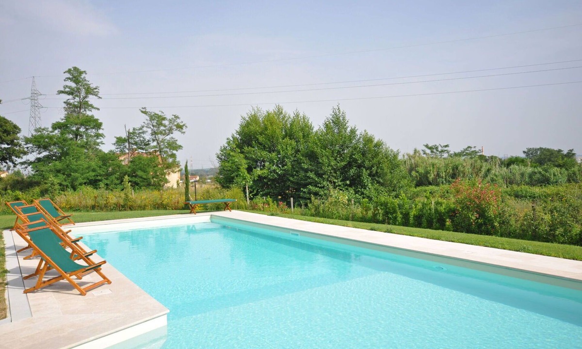 Montecarlo Villa | Wonderful private villa with A/C, private pool, WIFI, TV, patio, pets allowed and panoramic view