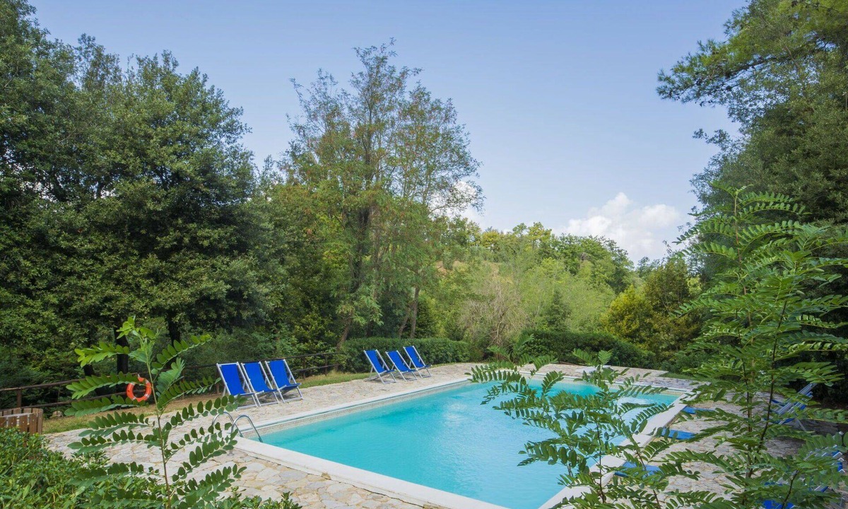 Lorenzana House | Wonderful private villa for 10 people with WIFI, pool, balcony, pets allowed and panoramic view