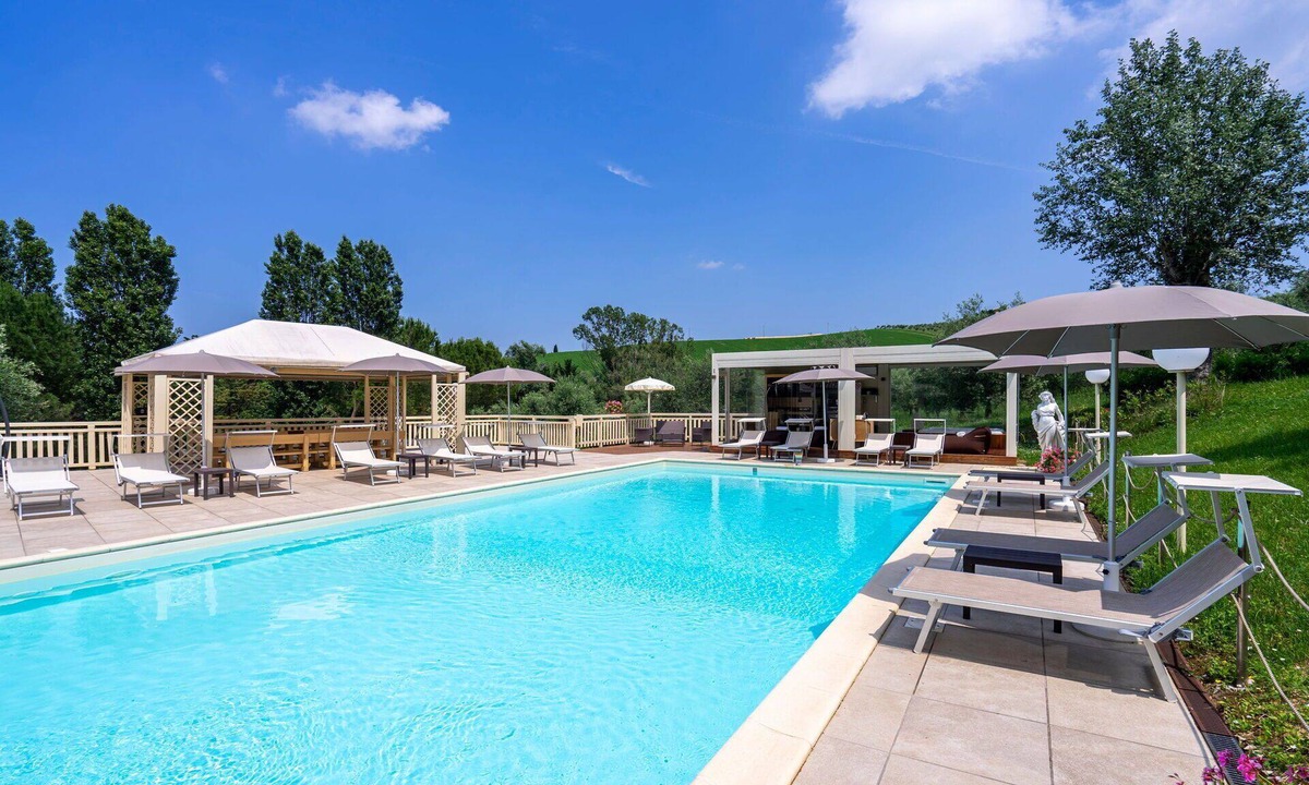 Dogana Villa | Wonderful private villa with sauna, WIFI, private pool, hot tub, A/C, TV, patio and panoramic view