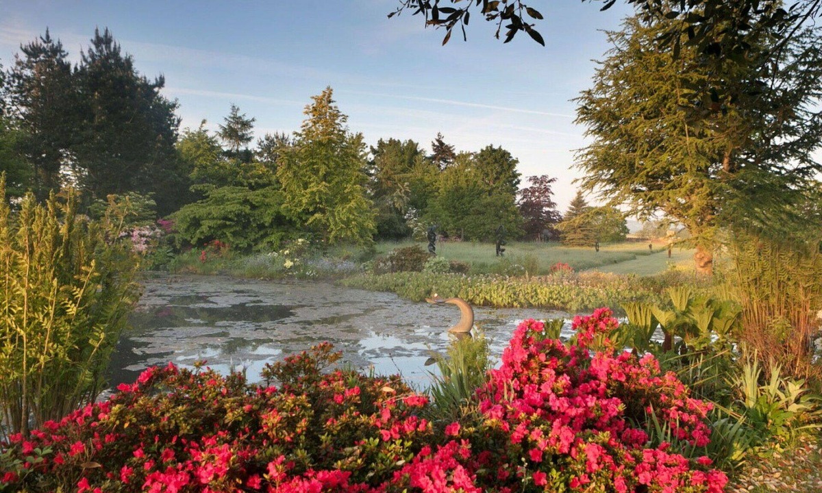 Kingham House | Wonderful villa for 6 guests with pool, WIFI