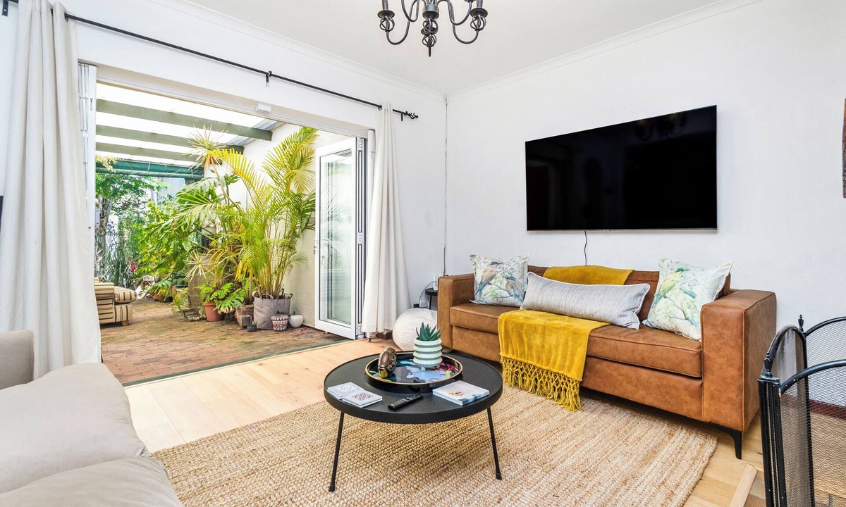 Observatory House | Your urban oasis awaits