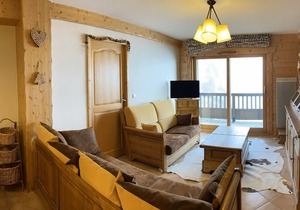 Apartment 8 pers, south balcony, parking and pool