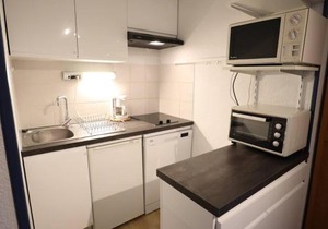 Appartement cosy 2 étoiles avec balcon et piscine – Idéal pour 4/5 pers. proche station de ski - FR-1-342-250