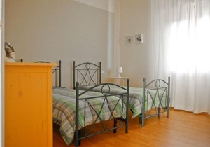 Castel San Gimignano Apartment Sleeps 6