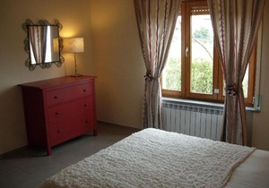 Castel San Gimignano Apartment Sleeps 5