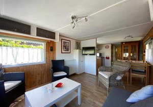 Ferienpark Vislust Ferienhaus Balu mit eigenem Steiger zum angeln Ijsselmeer Niederlande
