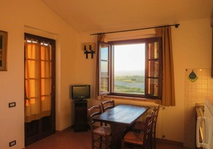 holiday flat "Pieve pomaia 32" with pool