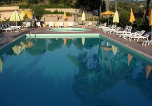 holiday flat "Pieve pomaia 32" with pool