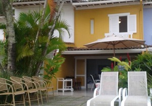 House on the sand beach, 4 bedrooms, spectacular view, Portogalo, Angra dos Rei