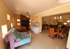 Tenacity Mafikeng Guesthouse - 7