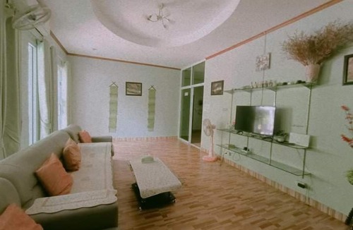 Lan Sak House | บ้านล้านวิว โฮมสเตย์ Million View Homestay ทีพักลานกางเต้น หุบป่าตาด อุทัยธานี