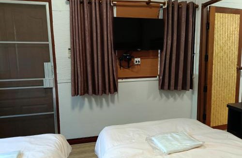 Wang Nam Khiao House | บ้านไร่ภูวังน้ำ