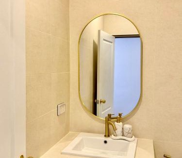 Mueang Loei Hotel | สุขใจแกรนด์ Luxury Boutique Hotel